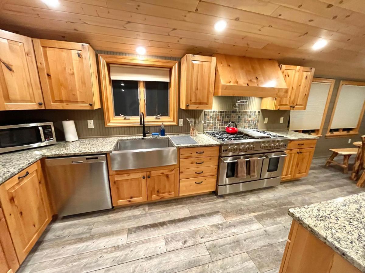 Adirondack Lake Cabins Indian Lake Exterior photo