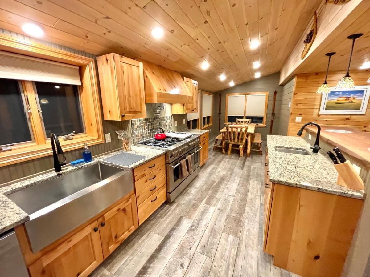 Adirondack Lake Cabins Indian Lake Exterior photo
