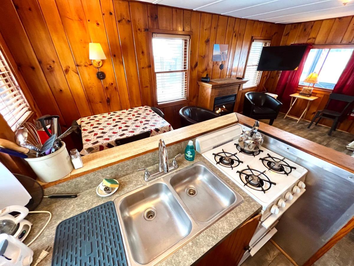 Adirondack Lake Cabins Indian Lake Exterior photo